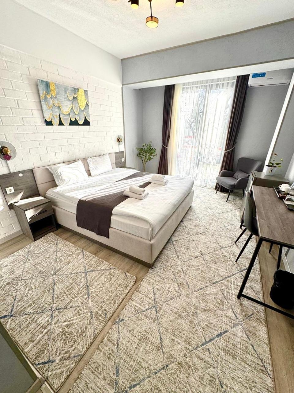 Beshchinor Hotel Ташкент Екстериор снимка