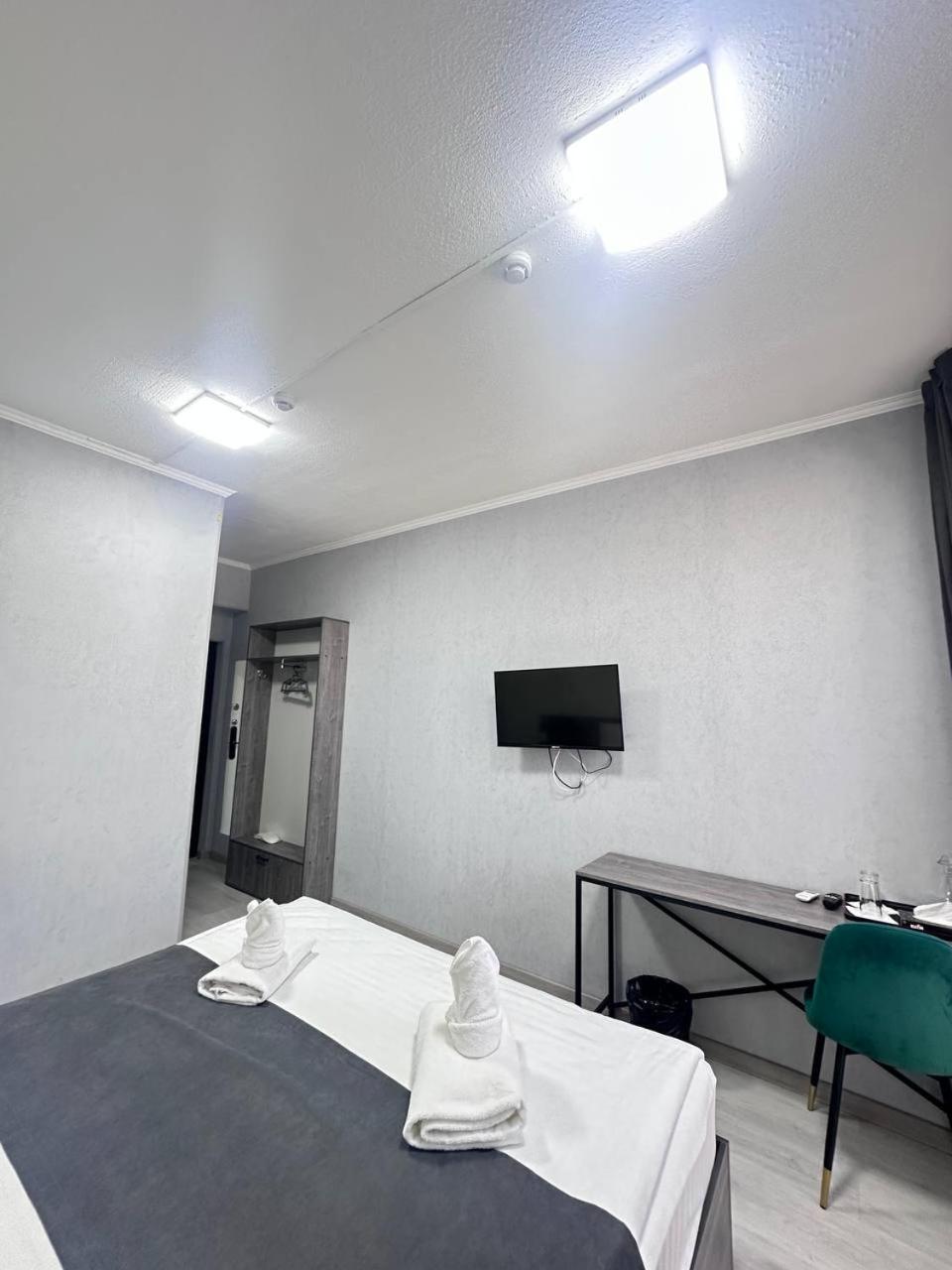Beshchinor Hotel Ташкент Екстериор снимка