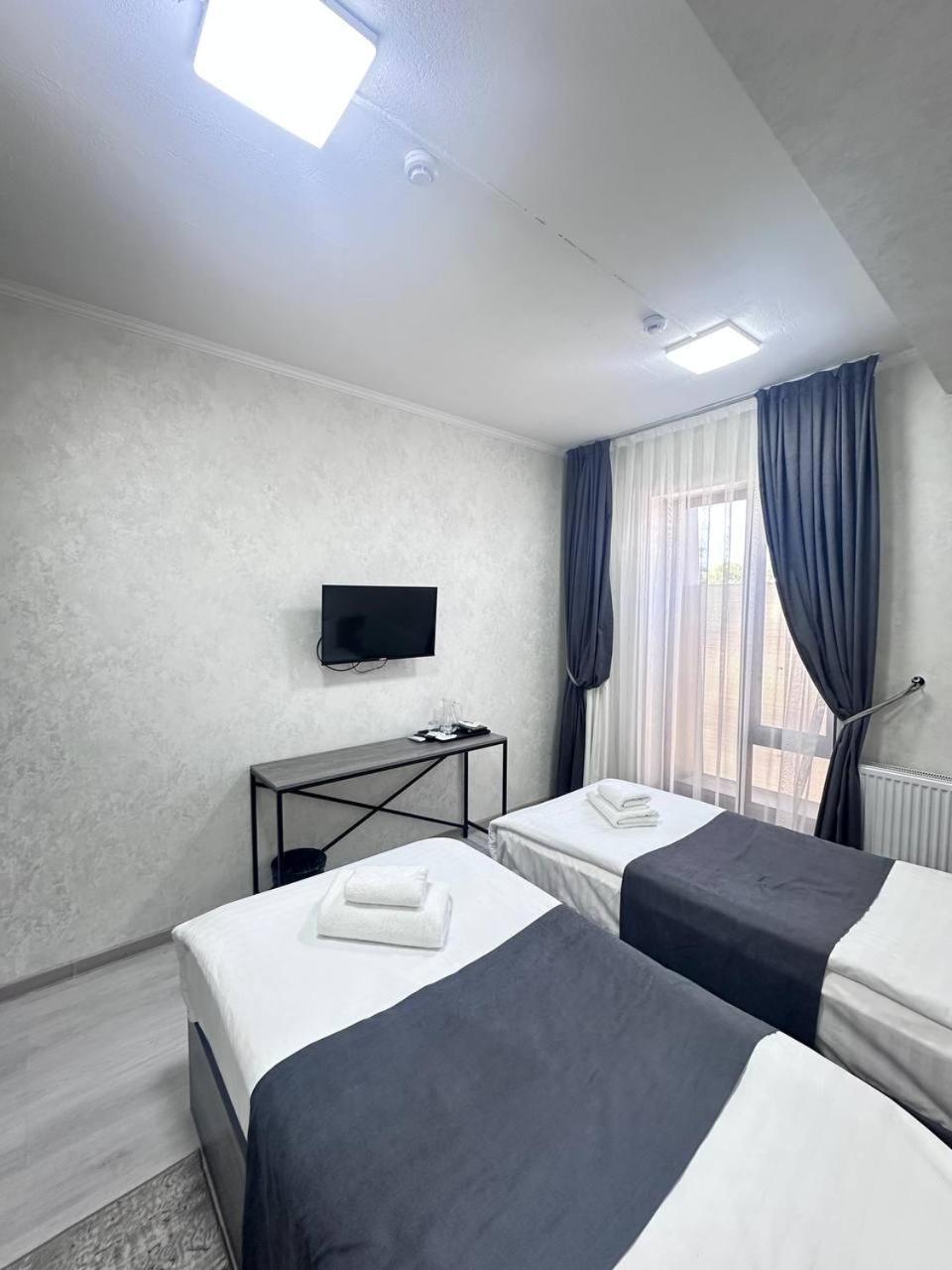 Beshchinor Hotel Ташкент Екстериор снимка