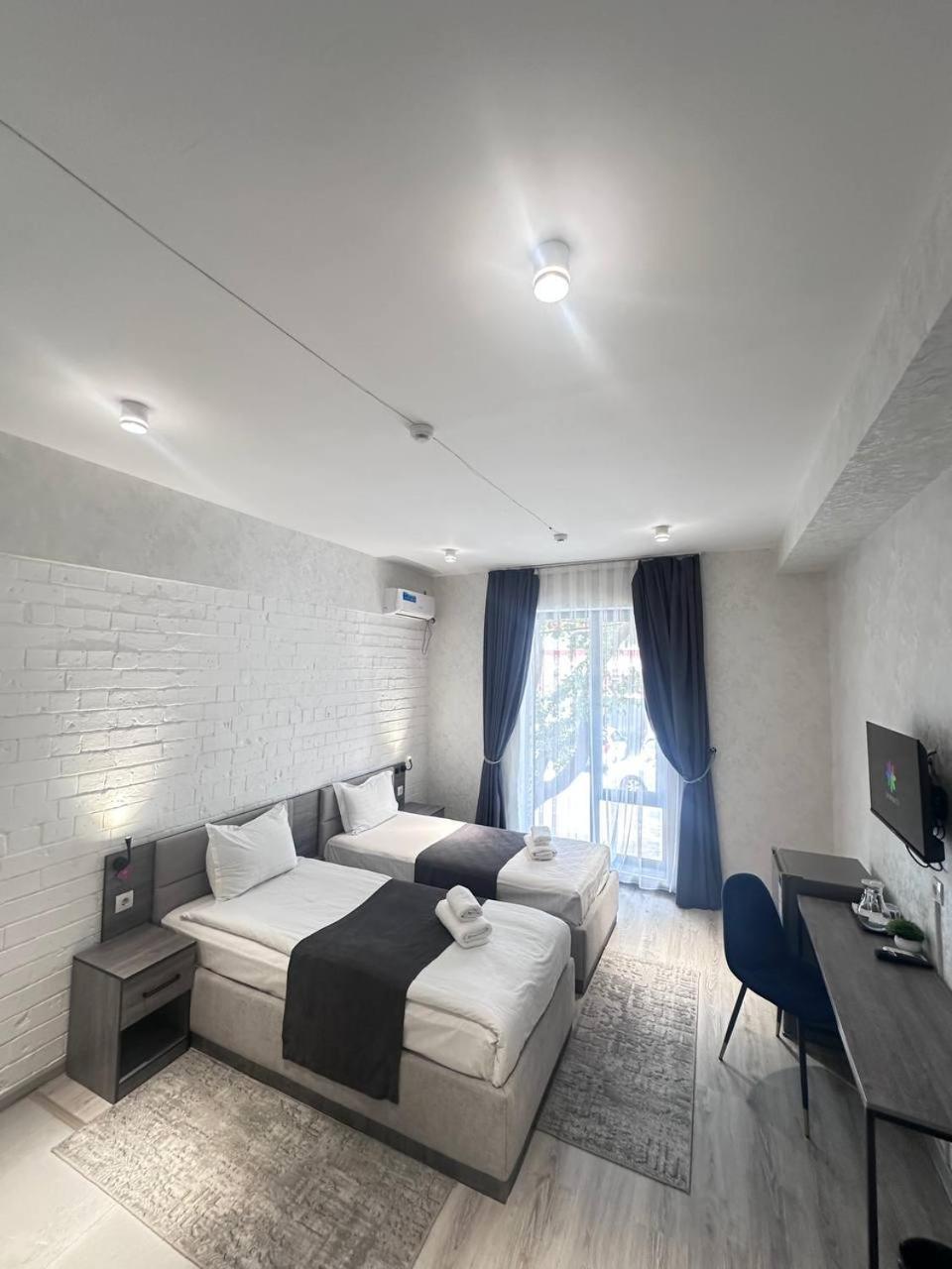 Beshchinor Hotel Ташкент Екстериор снимка